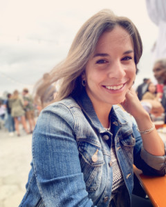 Profile photo for VALERIE ALVAREZ