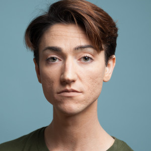 Profile photo for Robyn Blake