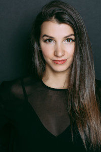 Profile photo for Kyra Scott