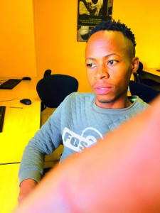 Profile photo for Thendo Musingadi