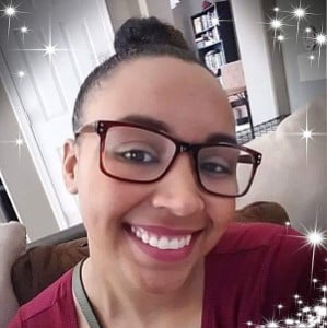 Profile photo for Deedra Pose