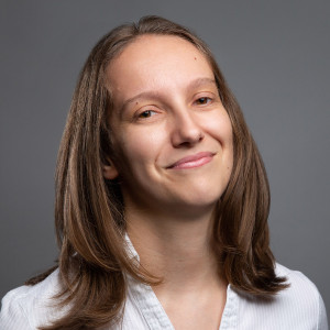 Profile photo for Jenna Johnson