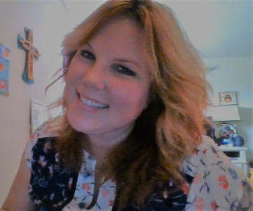 Profile photo for Deborah Hinkle