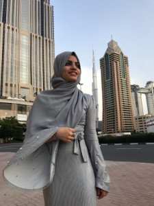 Profile photo for Mahasin hallarae