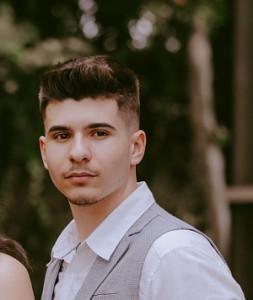 Profile photo for Claudiu Lupita