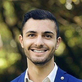 Profile photo for Leon Petrou