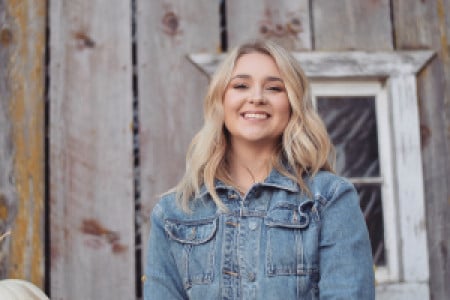 Profile photo for Lena Beamer