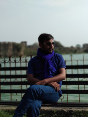 Profile photo for Sooraj Barsagade