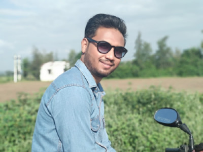 Profile photo for Rishabh Dhurvey