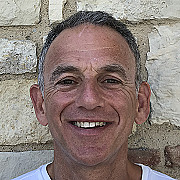 Profile photo for Leigh Perl