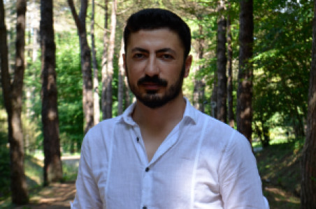 Profile photo for Uğur Ünal