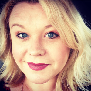 Profile photo for Laura Grayson