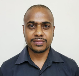 Profile photo for Mavelin naidoo