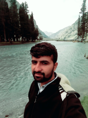 Profile photo for Hussain Murtaza