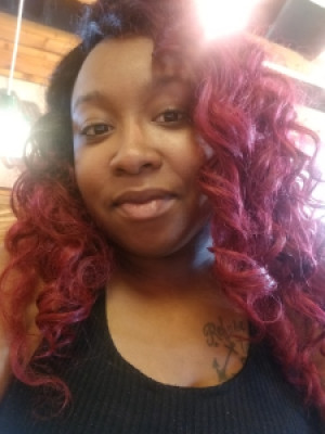 Profile photo for Laerika mcmiller