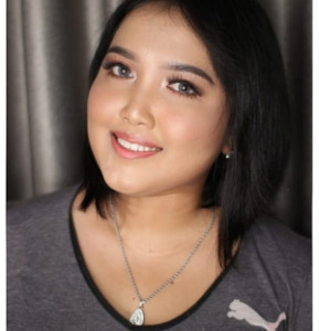 Profile photo for Ratri Ayu Purwaningrum