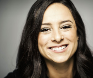 Profile photo for Claudia Gates