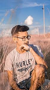 Profile photo for Hitesh Hitesh