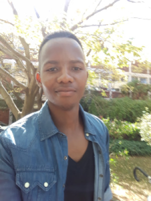 Profile photo for Itumeleng Raymond