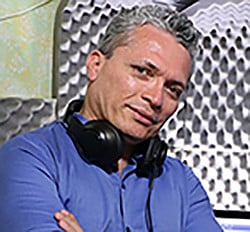 Profile photo for Víctor Tabares