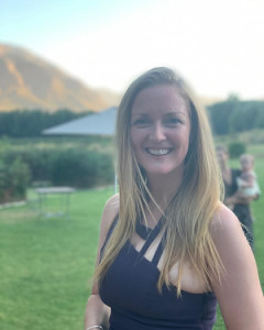 Profile photo for rosa joy