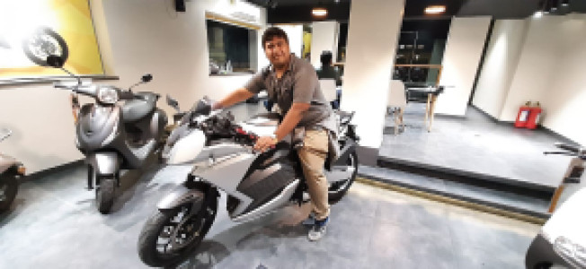 Profile photo for Labhesh Thakur