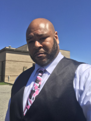 Profile photo for Russell Golden Jr