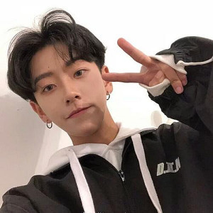 Profile photo for wang wang