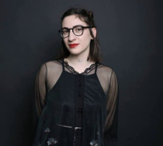 Profile photo for Zoe Naseef