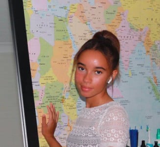 Profile photo for Laura Vickery