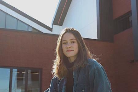 Profile photo for emelie jean