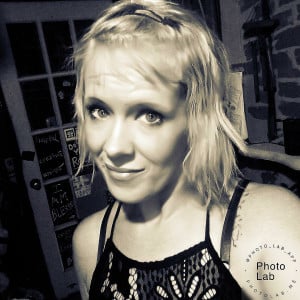 Profile photo for Laura Sullivan