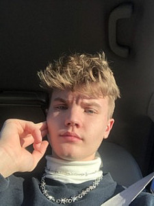 Profile photo for logan hoover