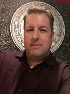 Profile photo for Daniel Ayerzon