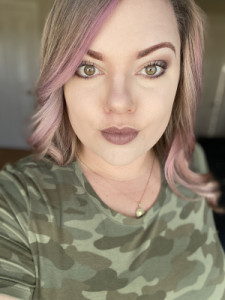 Profile photo for Kayla Schlaefer