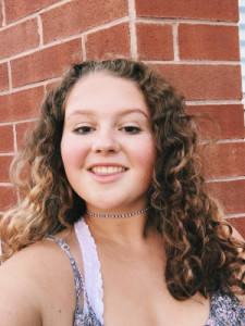 Profile photo for Lauren Newell