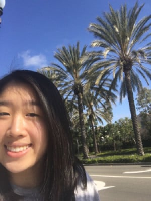 Profile photo for Hannah Zhang