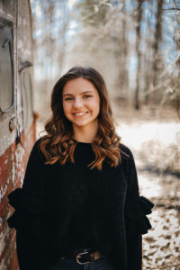 Profile photo for Bailey Sawyers