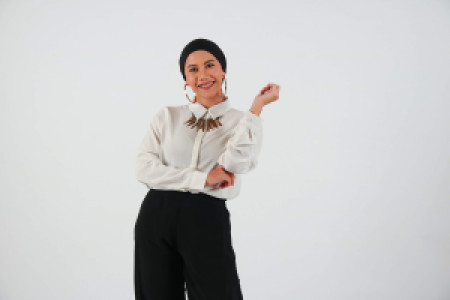 Profile photo for Ajeng Dinanti