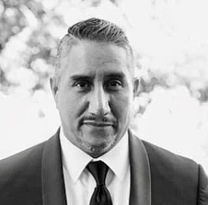 Profile photo for John Robledo