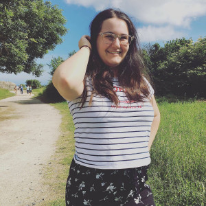 Profile photo for Violet Wiedemer