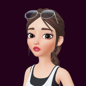 Profile photo for Paula Flores