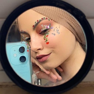 Profile photo for Israa Israa