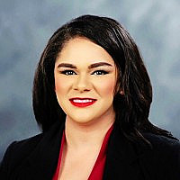 Profile photo for Lauren Benton