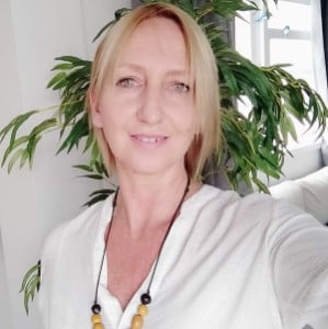 Profile photo for Milagros Bazterrica Jauregui