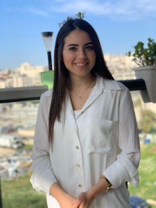 Profile photo for lana kulghasi