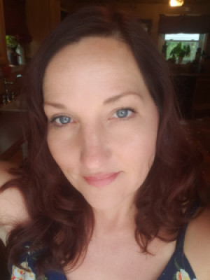 Profile photo for EMILY Bloom
