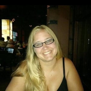 Profile photo for Loni Evans