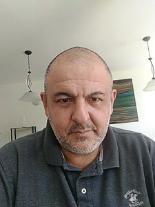 Profile photo for Harry burbano