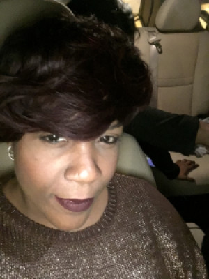 Profile photo for Rosslyn Ruffin